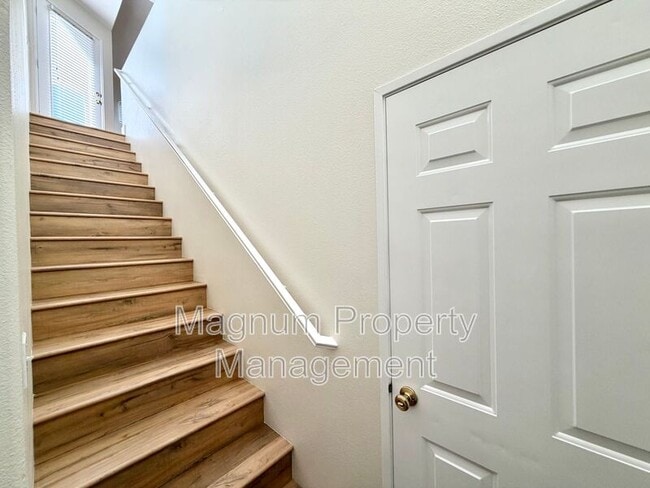 Photo - 39315 Flamingo Bay