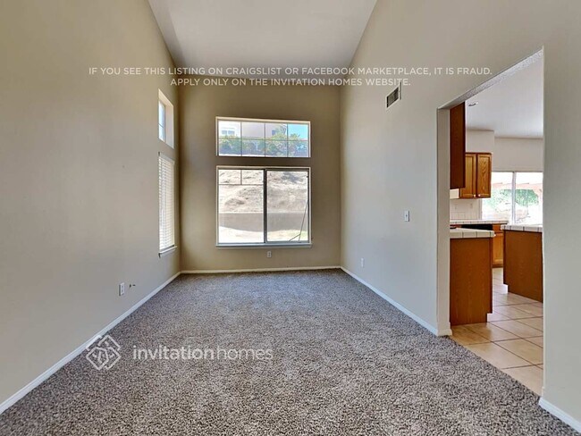 Photo - 1832 Autumnmist Dr