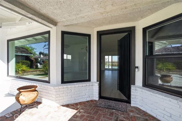 Photo - 28131 Florence Ln