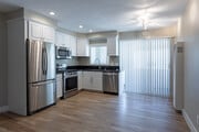 1BR, 1BA - 700 SF - 12222-12226 Ohio Ave