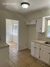 Photo - 38508 Sumac Ave