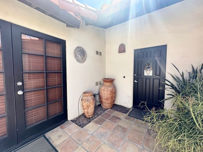 Photo - COMING SOON!! Charming FURNISHED 2 Bed 2 Bath Condo in Palm Desert close to El Paseo! Unit D