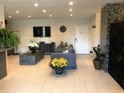 Photo - TARZANA 6170