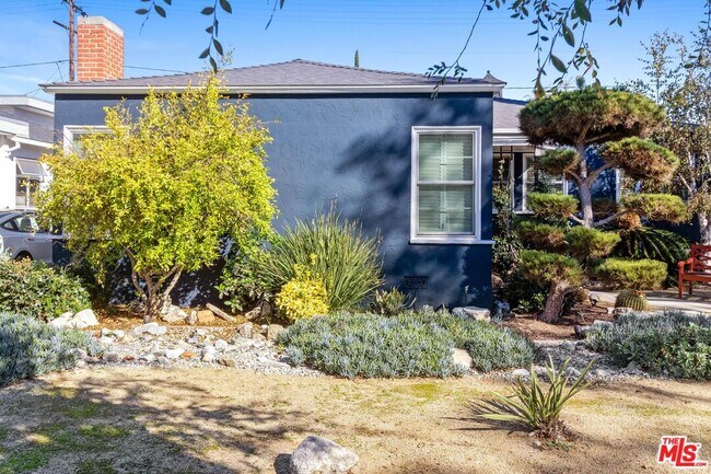 Photo - 4180 Keystone Av