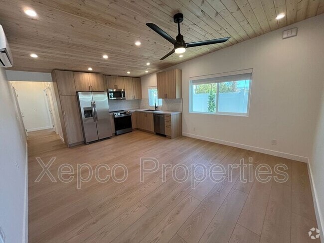 Building Photo - 38702 Paradise Way Rental