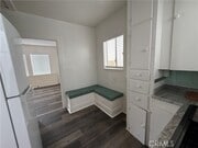 Photo - 1053 Loma Dr