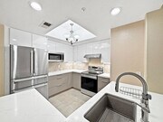 Photo - Stunning 2BD/2BA Condo in La Jolla W/ W/D,...