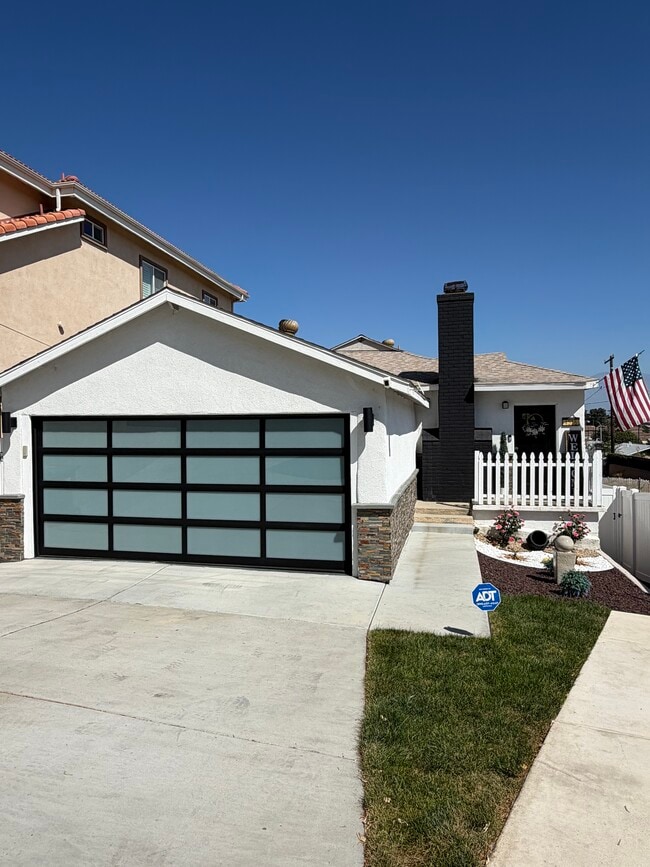 Building Photo - 4516 Fairway Blvd