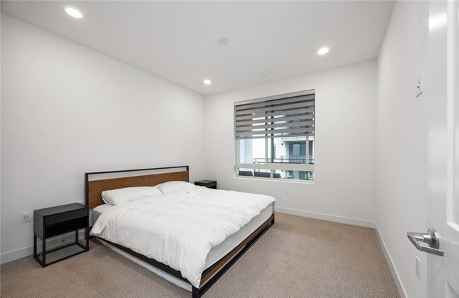 Photo - 2424 Nolita Unit 201