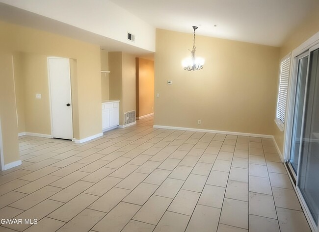 Photo - 37734 Tackstem St