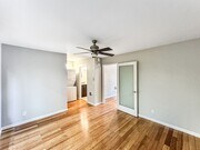 Photo - Beautiful 1B/1BA Condo in Hillcrest w/ Upgraded Kitchen, W/D & Swimming Pool!