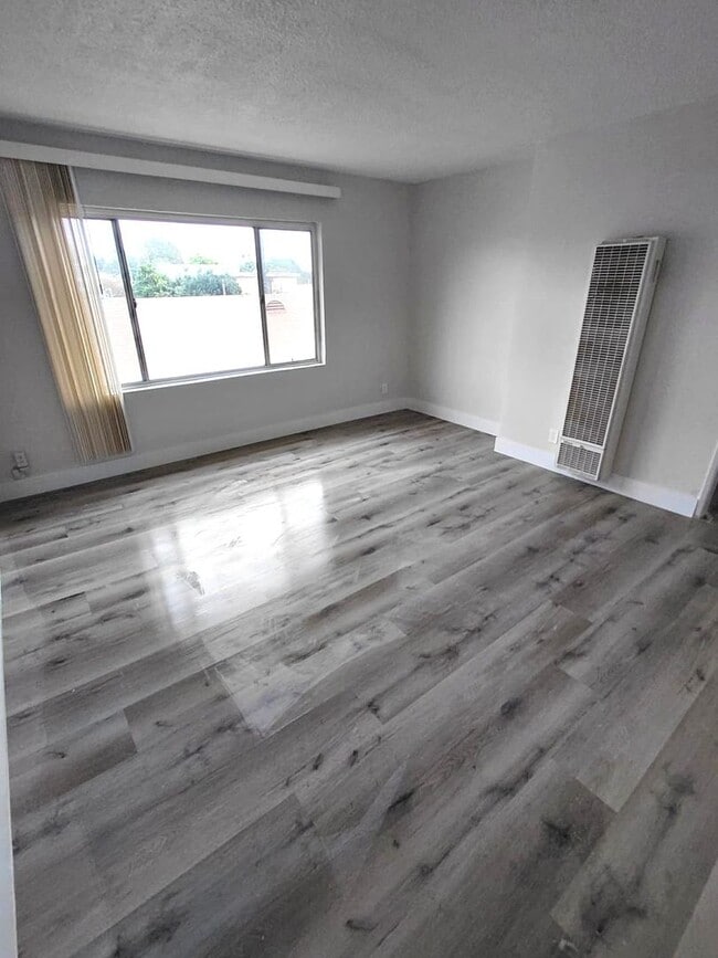 Building Photo - 138 E 88th St Unit 3