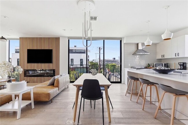 Photo - 2432 Penmar Ave