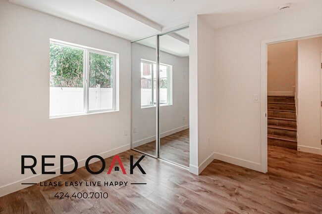 Photo - 825 Date St Unit B