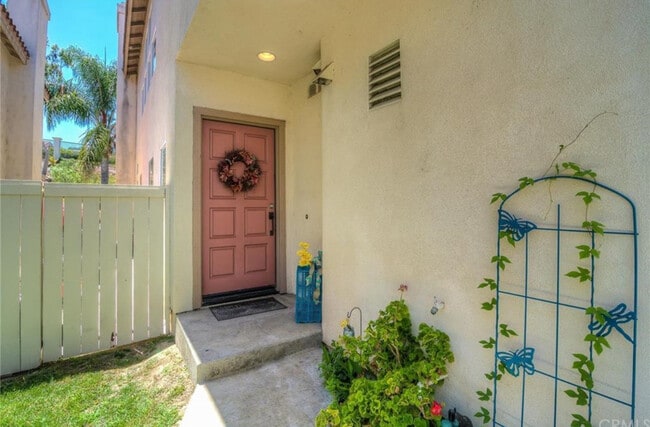 Photo - 933 S Lone Pine Ln