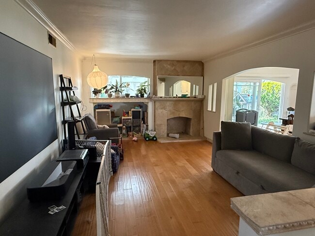 Photo - 22601 Iris Ave