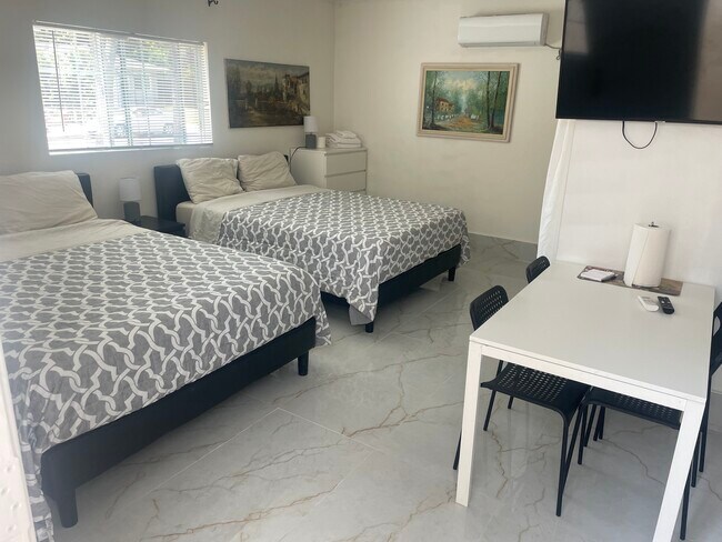 Photo - 12619 Emelita St Unit Front Geust House