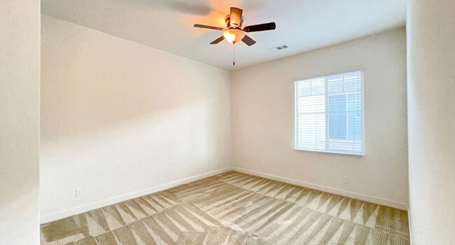 Photo - 148 Willowbend