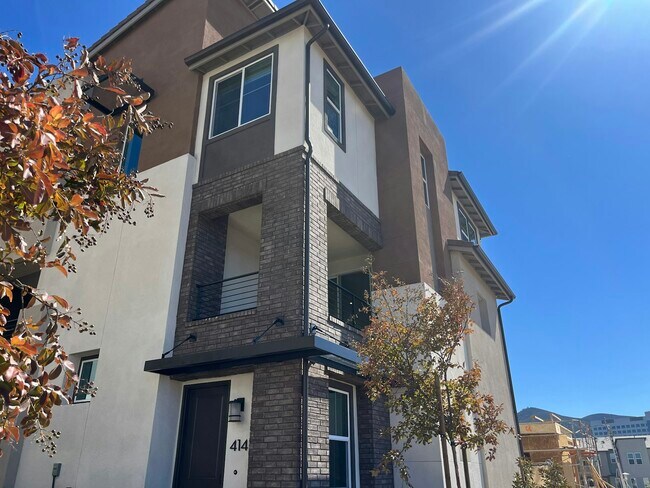 Photo - 414 Caliper Wy