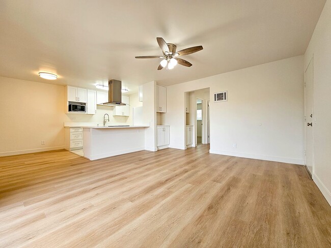 Photo - Parklane Apartments