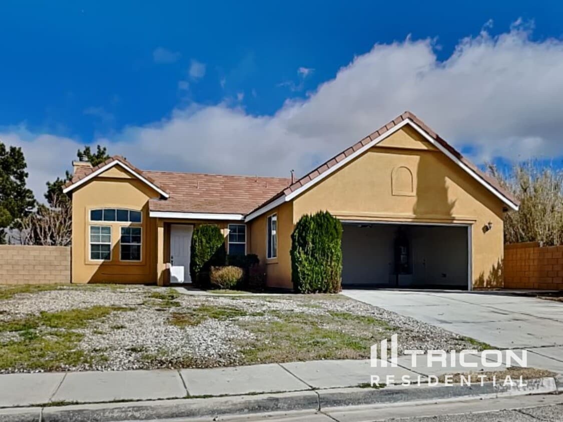 3D Tour - 757 Pino Ave