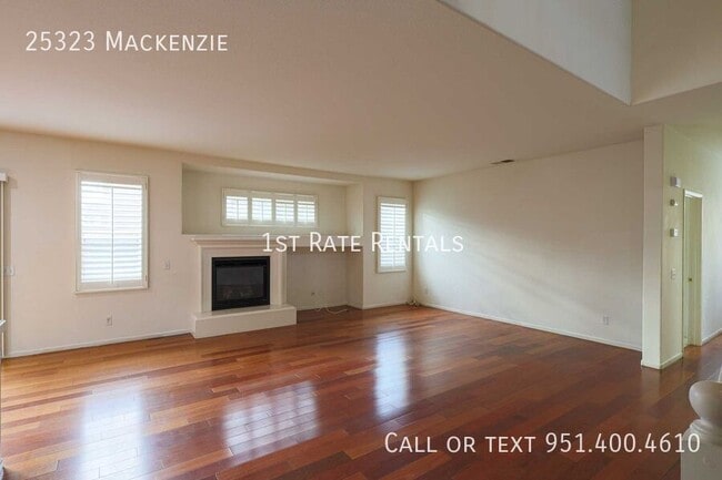 Photo - 25323 Mackenzie-