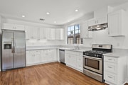 Photo - 6712 Cedros Ave House