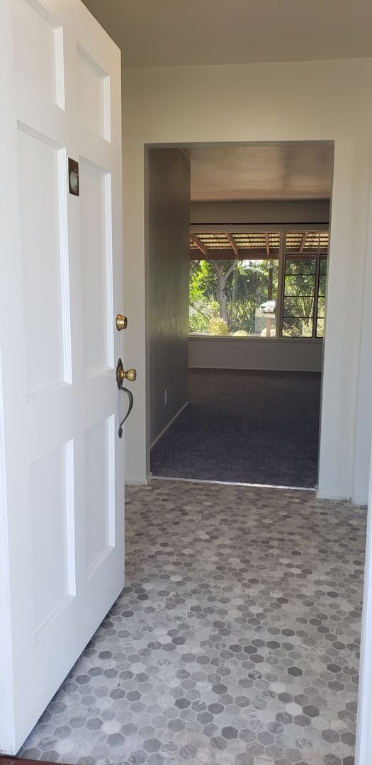 Photo - Cul de Sac living on large lot in El Cerrito Heights