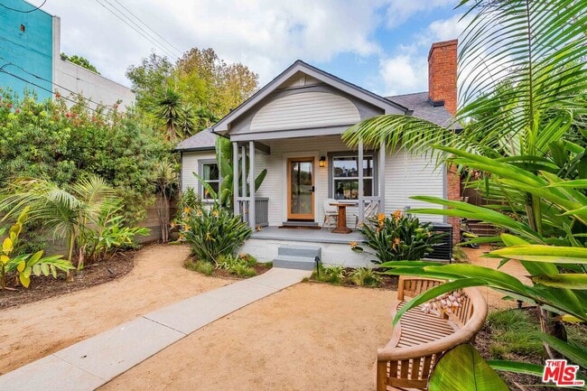 Photo - 621 California Ave