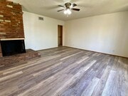 Photo - Spacious 3 bed, 1.5 bath Front House in Az...