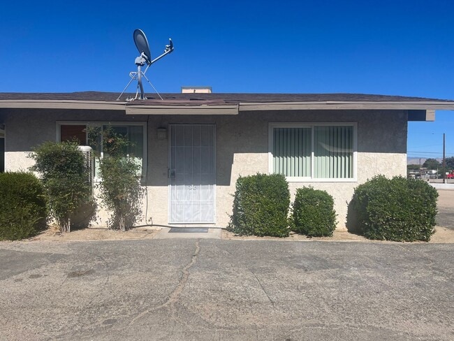 700 - 700 Apartment Unit E