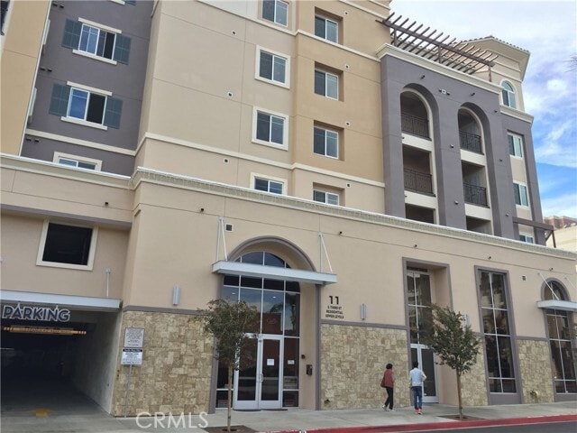 Building Photo - 11 S 3rd St Unit 216