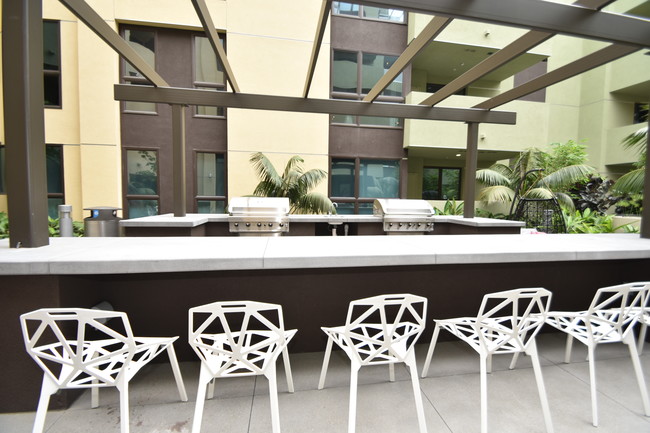 Photo - Metropolis Apartments