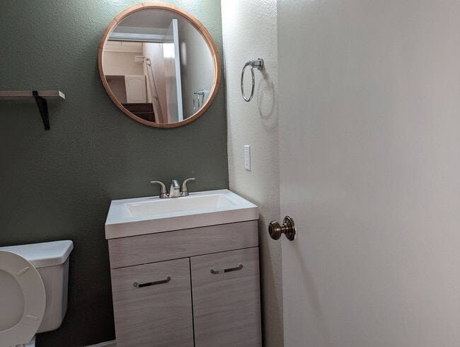 Photo - Imagine coming home to this....... Unit CRA1