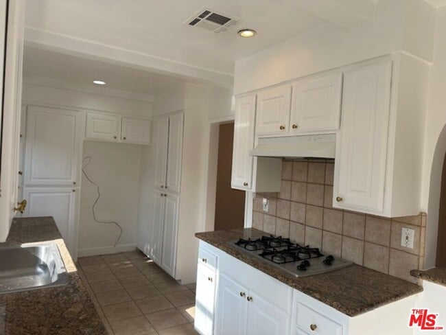 Photo - 5368 Crebs Ave