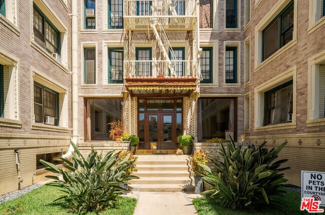 Photo - 2121 James M Wood Blvd Condo Unit 415
