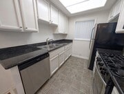 Photo - 912 Croft Ave Unit 104