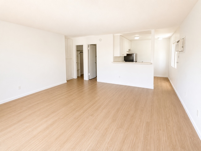 Photo - 11438 Killion St Unit #2