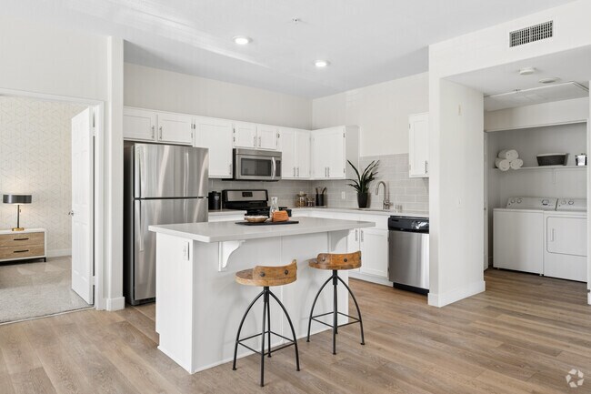 Versilia - 2BR, 2BA - 1,206SF - Kitchen - Canterra