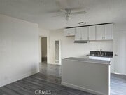 Photo - 423 E 82nd St Townhome