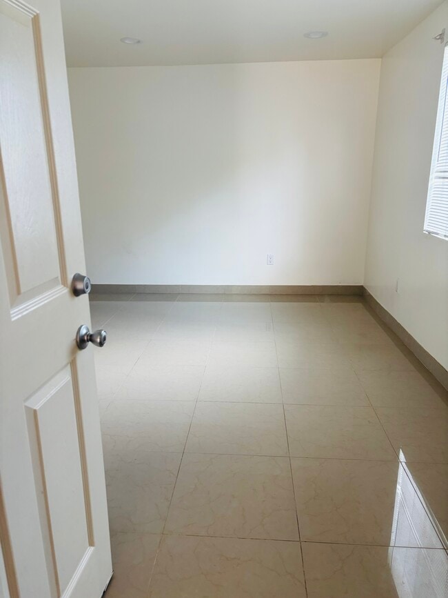 Photo - 16436 Chatsworth St Unit ADU