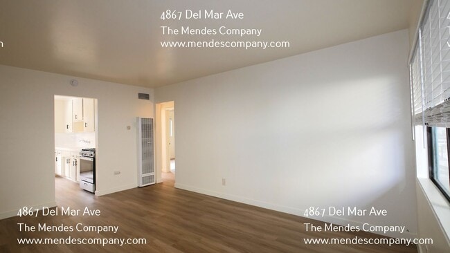 Photo - 4867 Del Mar Ave