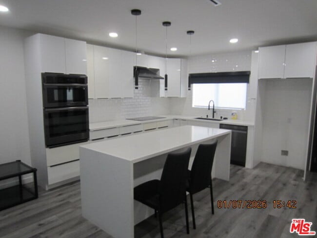 Photo - 14013 Bessemer St