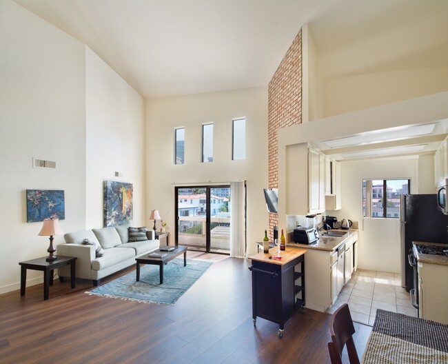 Light and Airy Units - The Hilgard