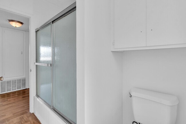 Photo - 4745 Choctaw Dr Unit 3