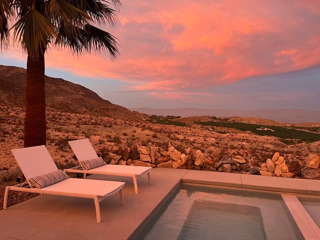 Photo - 71270 Oasis Trail