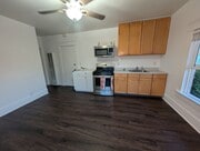 Photo - 208 D Ave