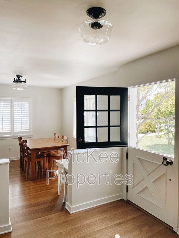 Photo - 277 B Ave