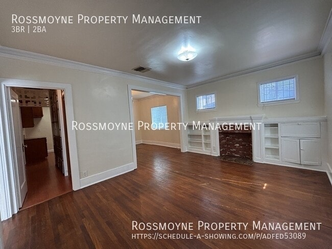 Photo - 5071 Romaine St