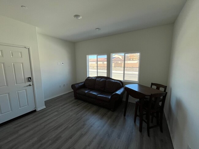Photo - 35221 Sorenstam Dr House